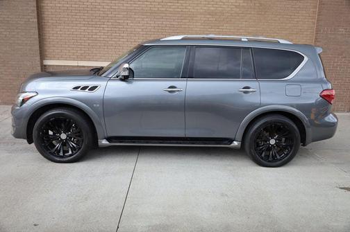 2017 INFINITI QX80 Base