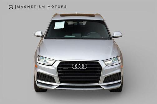 Florett Silver Metallic 2018 Audi Q3 2.0 TFSI Premium quattro AWD