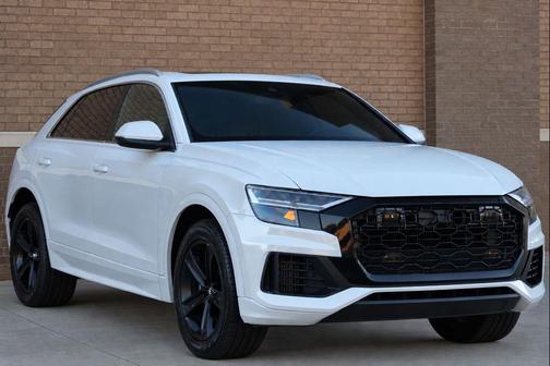 Glacier White Metallic 2019 Audi Q8 3.0T Premium