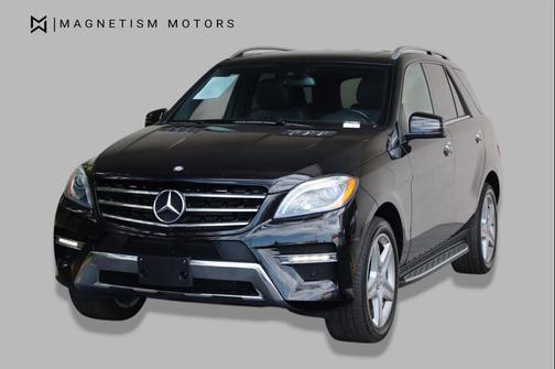Obsidian Black Metallic 2013 Mercedes-Benz M-Class 4MATIC
