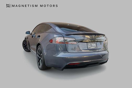 2021 Tesla Model S Plaid