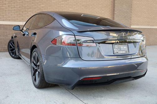 2021 Tesla Model S Plaid