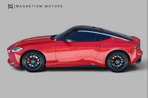 Solid Red/Super Black 2025 Nissan Z Performance Automatic Transmission