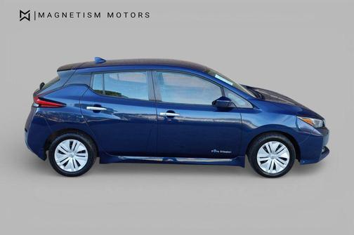 Deep Blue Pearl 2019 Nissan Leaf S