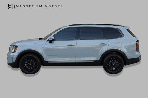 Wolf Gray 2023 Kia Telluride SX X-Pro