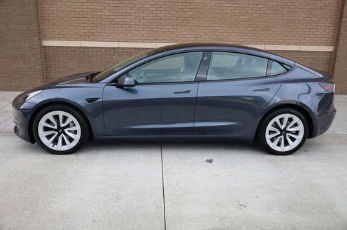 2023 Tesla Model 3 Standard Range