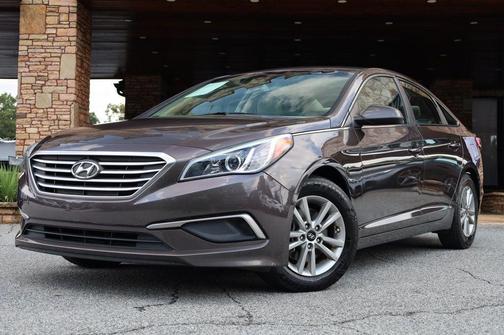 2017 Hyundai SONATA SE