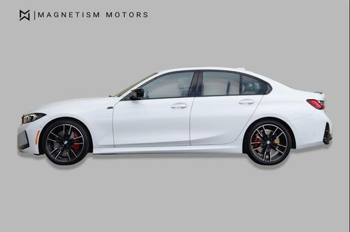 Alpine White 2023 BMW M340 M340i