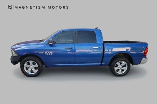 Blue Streak Pearlcoat 2017 RAM 1500 Big Horn