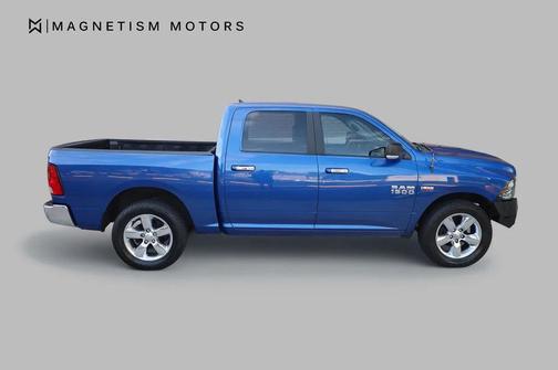 Blue Streak Pearlcoat 2017 RAM 1500 Big Horn