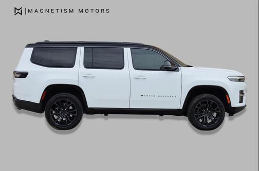Bright White Clearcoat 2026 Jeep Grand Wagoneer Summit Obsidian 4x4