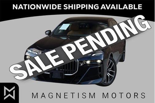 Carbon Black Metallic 2023 BMW 740 i