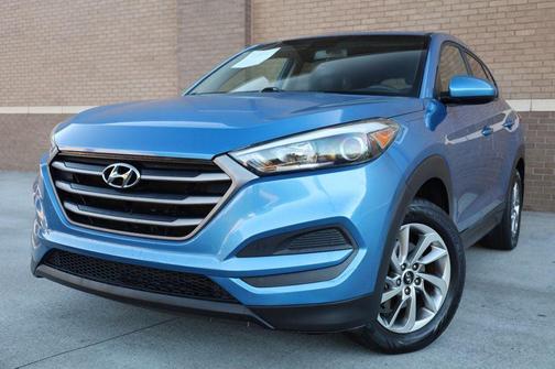 2016 Hyundai TUCSON SE