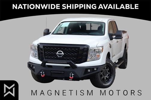 Glacier White 2018 Nissan Titan XD SV