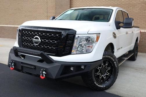 2018 Nissan Titan XD SV