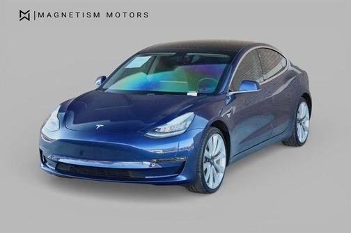 Deep Blue Metallic 2019 Tesla Model 3 Performance