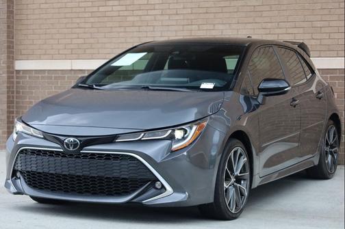 Magnetic Gray Metallic/Midnight Black Metallic 2022 Toyota Corolla XSE