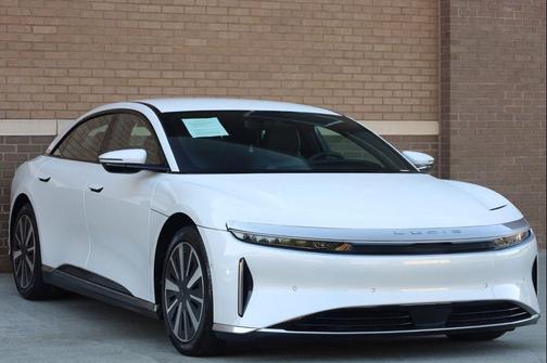 Stellar White Metallic 2024 Lucid Air Touring
