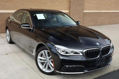 2017 BMW 750 i xDrive
