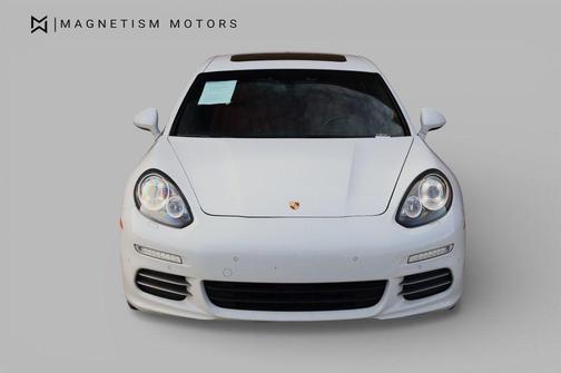 White 2015 Porsche Panamera 4