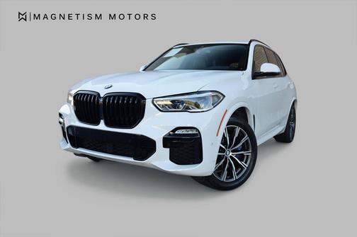 2021 BMW X5 M50i