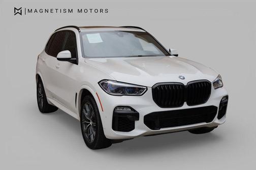 2021 BMW X5 M50i