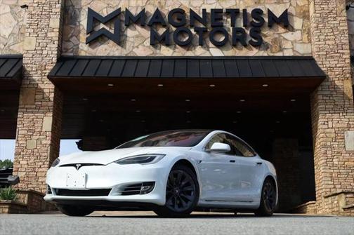 2020 Tesla Model S Long Range