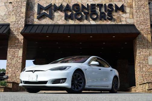 2020 Tesla Model S Long Range