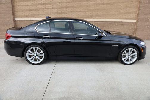 2016 BMW 535 535i