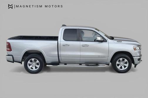 Billet Silver Metallic Clearcoat 2019 RAM 1500 Laramie