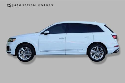 Carrara White 2021 Audi Q7 55 Premium Plus