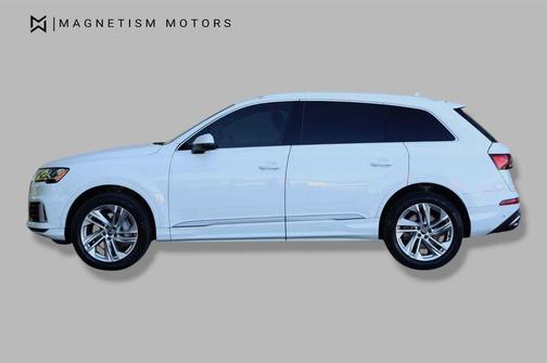 Carrara White 2021 Audi Q7 55 Premium Plus
