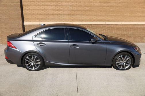 2019 Lexus IS 300 Base