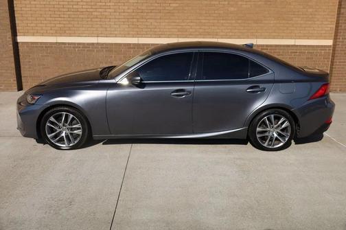 2019 Lexus IS 300 Base