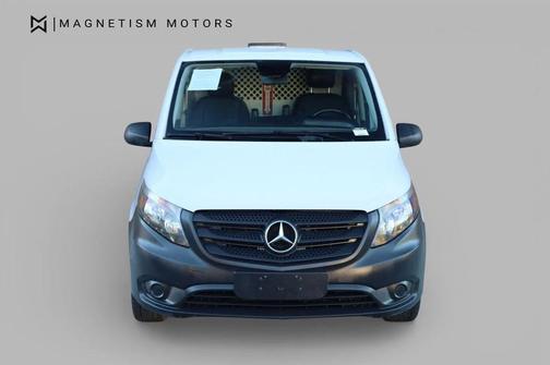 2020 Mercedes-Benz Metris Base