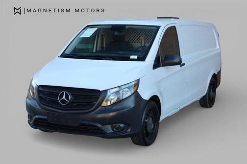 2020 Mercedes-Benz Metris Base