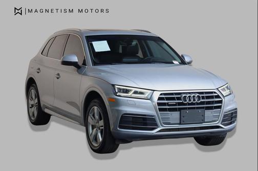 Florett Silver Metallic 2018 Audi Q5 2.0T Premium Plus