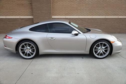 2013 Porsche 911 Carrera