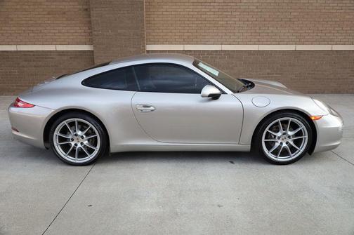 2013 Porsche 911 Carrera