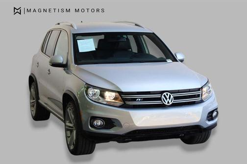 Reflex Silver Metallic 2016 Volkswagen Tiguan R-Line