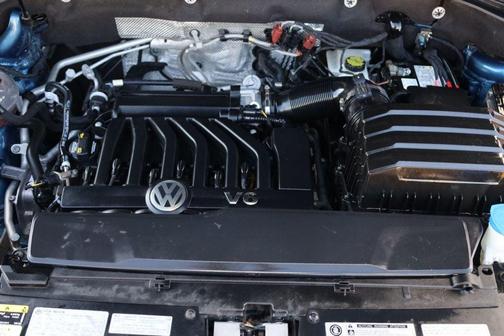 2019 Volkswagen Atlas 3.6L SEL Premium