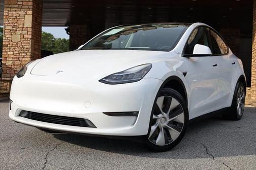 2022 Tesla Model Y Long Range Dual Motor All-Wheel Drive