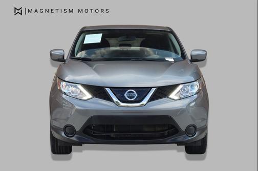 Gun Metallic 2019 Nissan Rogue Sport S