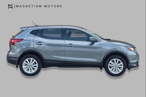Gun Metallic 2019 Nissan Rogue Sport S