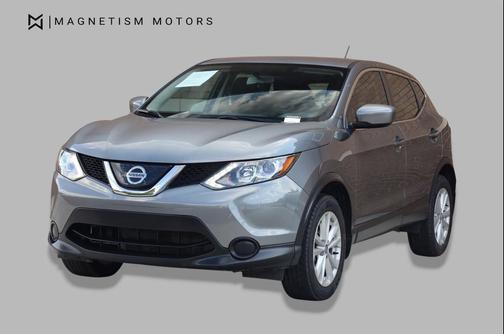 Gun Metallic 2019 Nissan Rogue Sport S