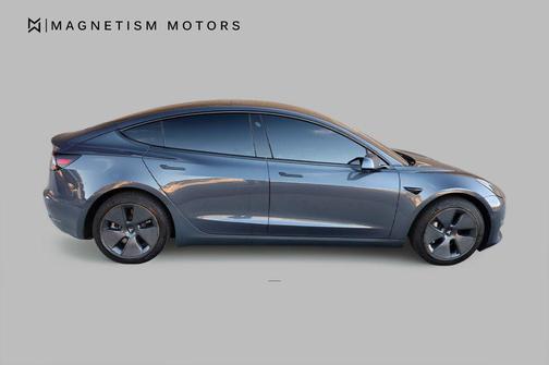 2022 Tesla Model 3 Standard Range