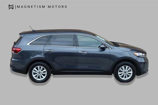 Platinum Graphite 2019 Kia Sorento LX