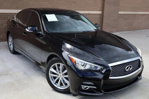 2015 INFINITI Q50 Base