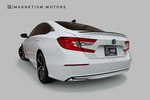 2022 Honda Accord Hybrid Base