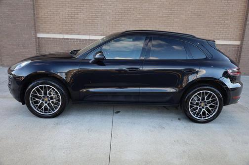 2015 Porsche Macan S